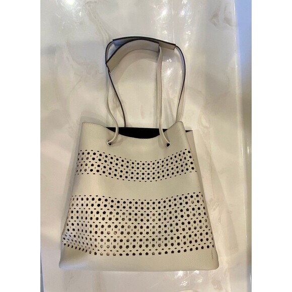 A New Day Bag Cream Lazer Cut Purse Womans Shoulder Designer Look Casual Boho - Picture 2 of 11